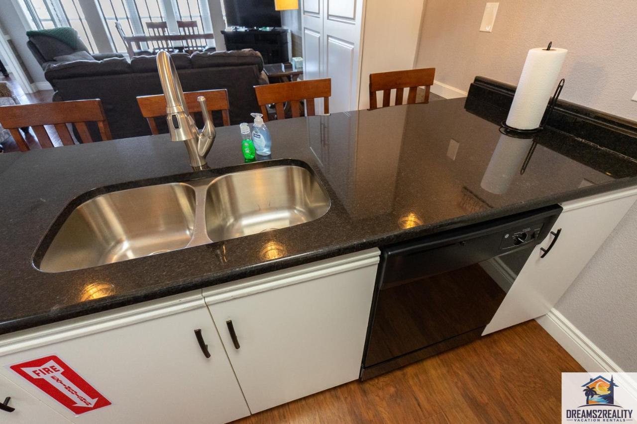 2Br Walk-In Condo - Near The 76 Strip - Free Wifi - Pool - Free Tickets Included - Clb-3 Бренсон Екстер'єр фото